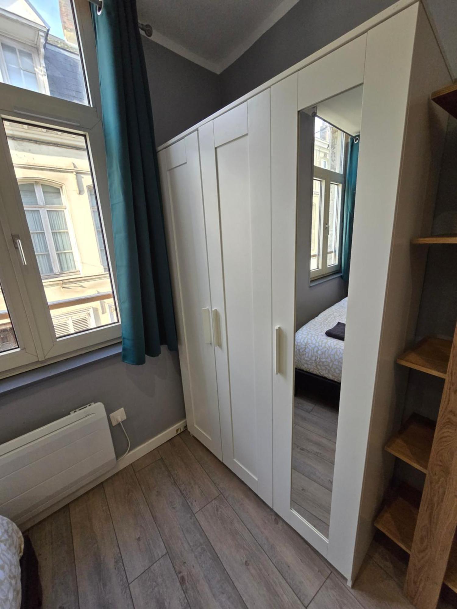 Appartement Hypercentre 301 +Wifi+Independant+ Cuisine Toilette Salle De Bain Privative Valenciennes Ngoại thất bức ảnh